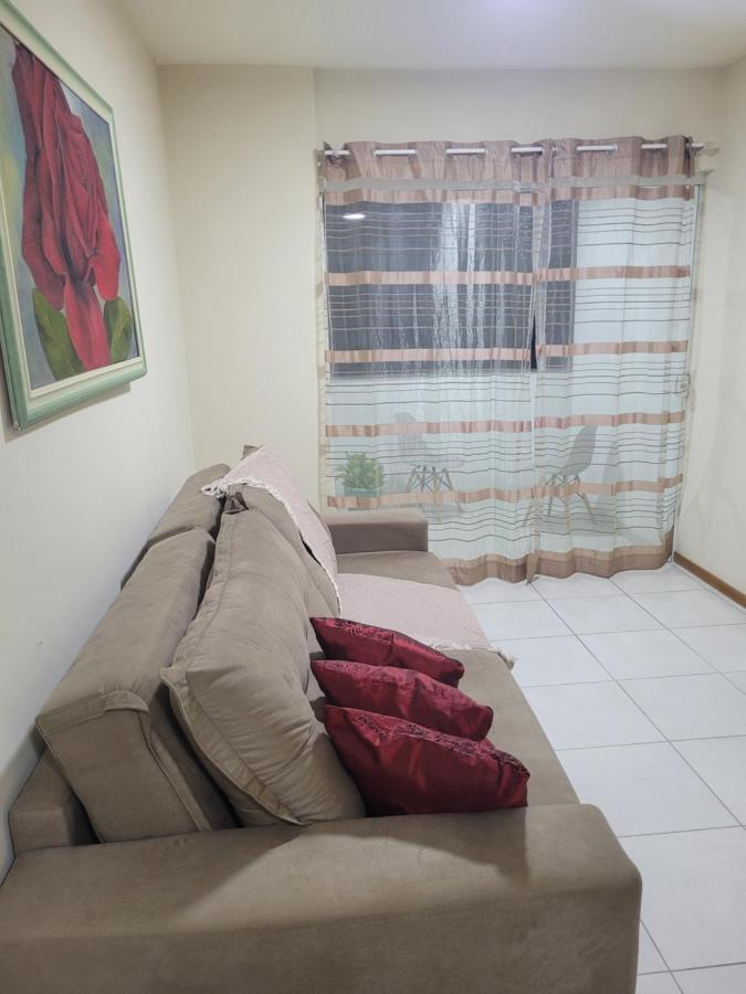Apartamento Residencial 布卢梅瑙 外观 照片